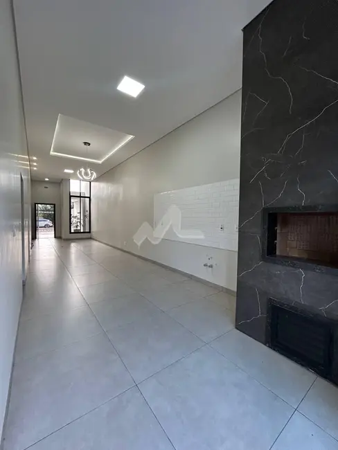 Casa com 2 quartos à venda em Jardim Gisela, Toledo - PR - imagem 8 Foto 8 de Casa com 2 quartos à venda em Jardim Gisela, Toledo - PR