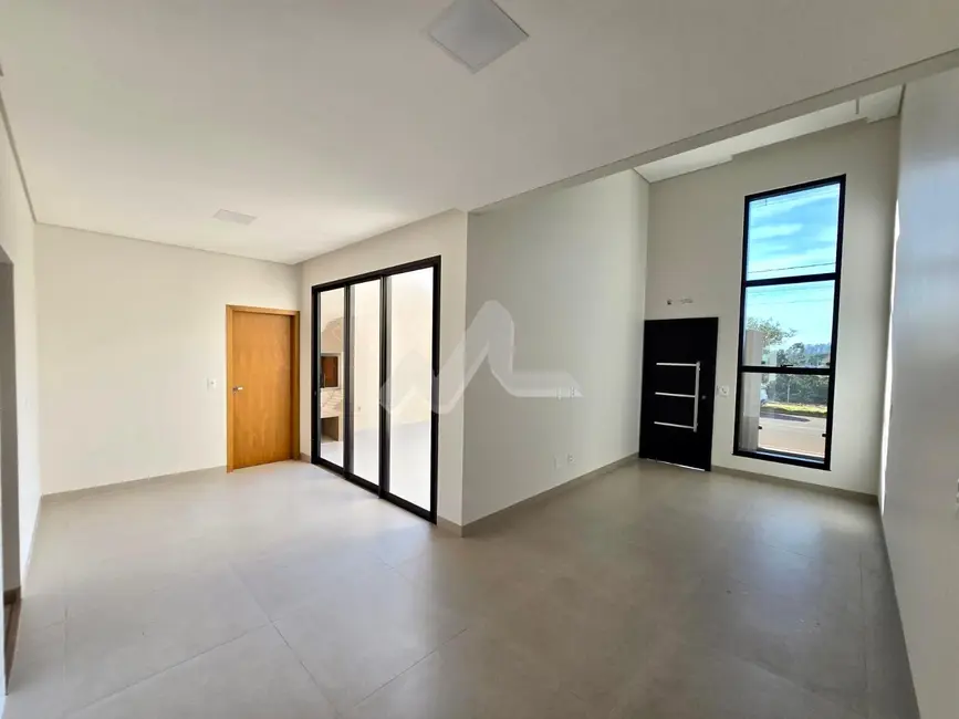 Casa com 2 quartos à venda, 105m2 em Tocantins, Toledo - PR - imagem 4 Foto 4 de Casa com 2 quartos à venda, 105m2 em Tocantins, Toledo - PR