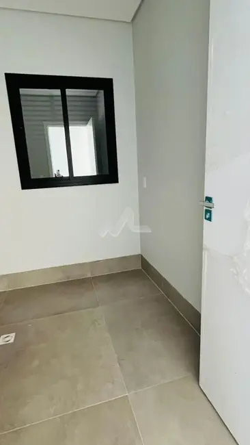 Casa com 2 quartos à venda, 143m2 em Jardim Gisela, Toledo - PR - imagem 6 Foto 6 de Casa com 2 quartos à venda, 143m2 em Jardim Gisela, Toledo - PR