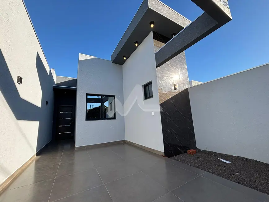 Foto 1 de Casa à venda em Jardim Coopagro, Toledo - PR