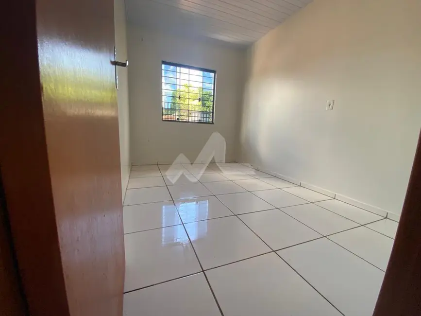 Foto 4 de Casa com 2 quartos à venda, 52m2 em Jardim Europa, Toledo - PR