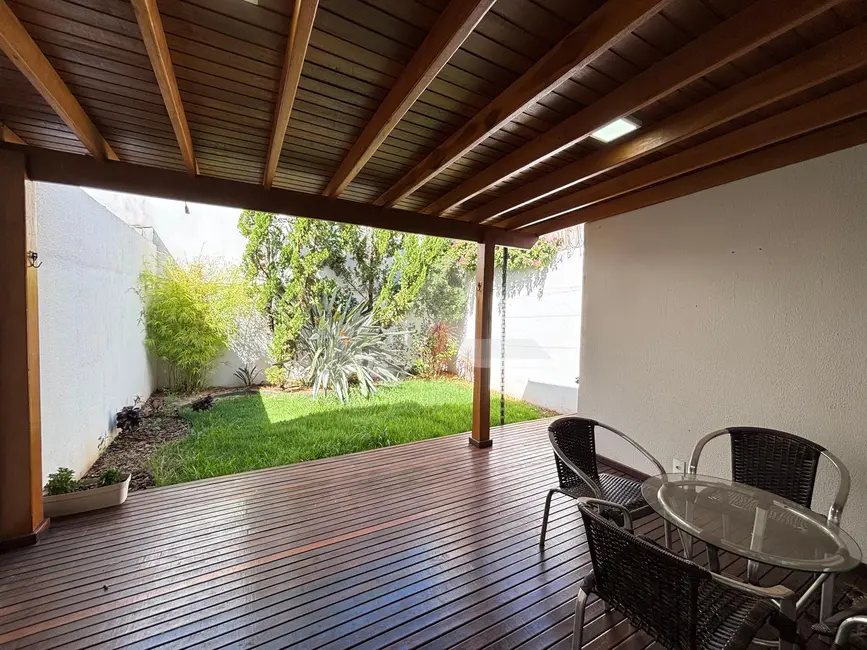 Foto 5 de Casa com 2 quartos à venda, 114m2 em Jardim Pancera, Toledo - PR