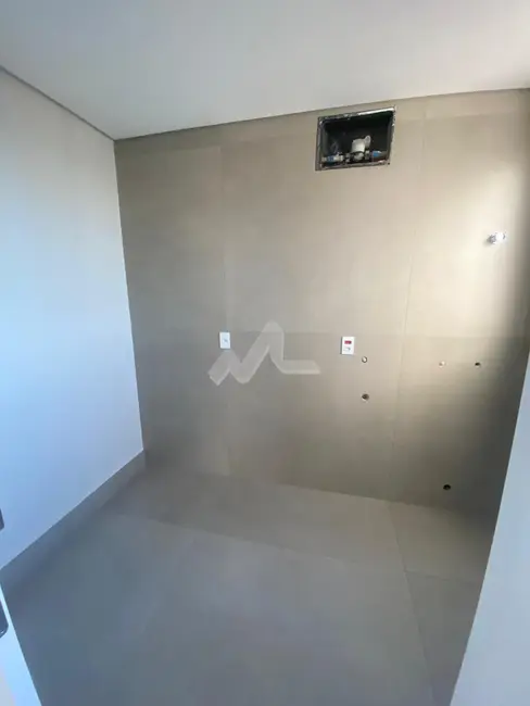 Apartamento com 2 quartos à venda, 108m2 em Centro, Toledo - PR - imagem 5 Foto 5 de Apartamento com 2 quartos à venda, 108m2 em Centro, Toledo - PR