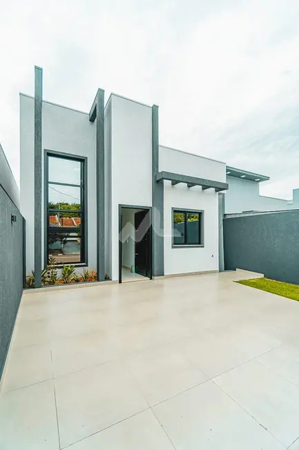 Sobrado com 2 quartos à venda, 96m2 em Jardim Parizzotto, Toledo - PR - imagem 1 Foto 1 de Sobrado com 2 quartos à venda, 96m2 em Jardim Parizzotto, Toledo - PR
