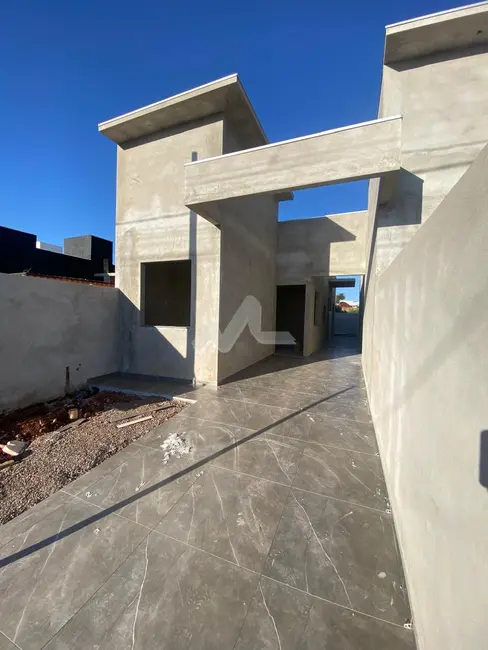 Casa à venda, 50m2 em Toledo - PR - imagem 1 Foto 1 de Casa à venda, 50m2 em Toledo - PR