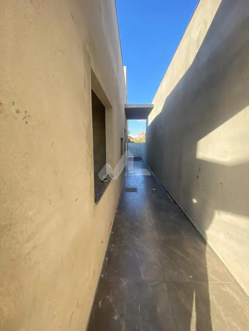 Casa à venda, 50m2 em Toledo - PR - imagem 2 Foto 2 de Casa à venda, 50m2 em Toledo - PR