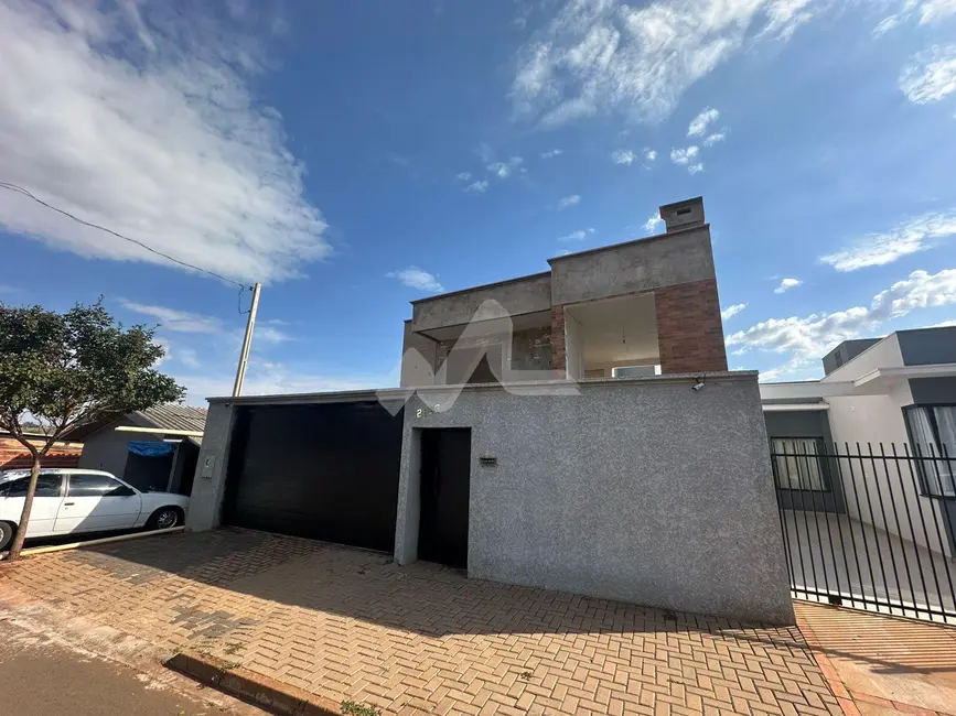 Sobrado com 2 quartos à venda, 170m2 em Jardim Coopagro, Toledo - PR - imagem 4 Foto 4 de Sobrado com 2 quartos à venda, 170m2 em Jardim Coopagro, Toledo - PR