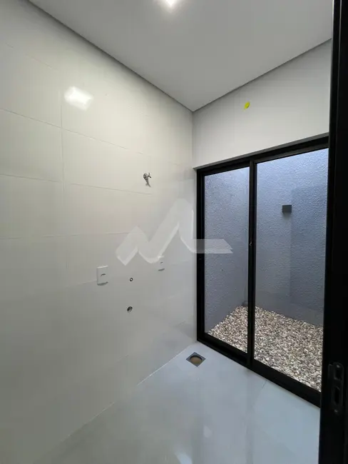 Casa com 2 quartos à venda, 105m2 em Vila Becker, Toledo - PR - imagem 6 Foto 6 de Casa com 2 quartos à venda, 105m2 em Vila Becker, Toledo - PR