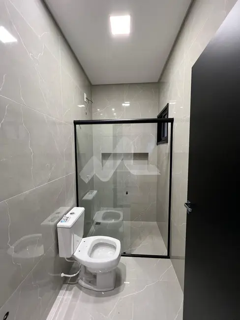 Casa com 2 quartos à venda, 105m2 em Vila Becker, Toledo - PR - imagem 8 Foto 8 de Casa com 2 quartos à venda, 105m2 em Vila Becker, Toledo - PR