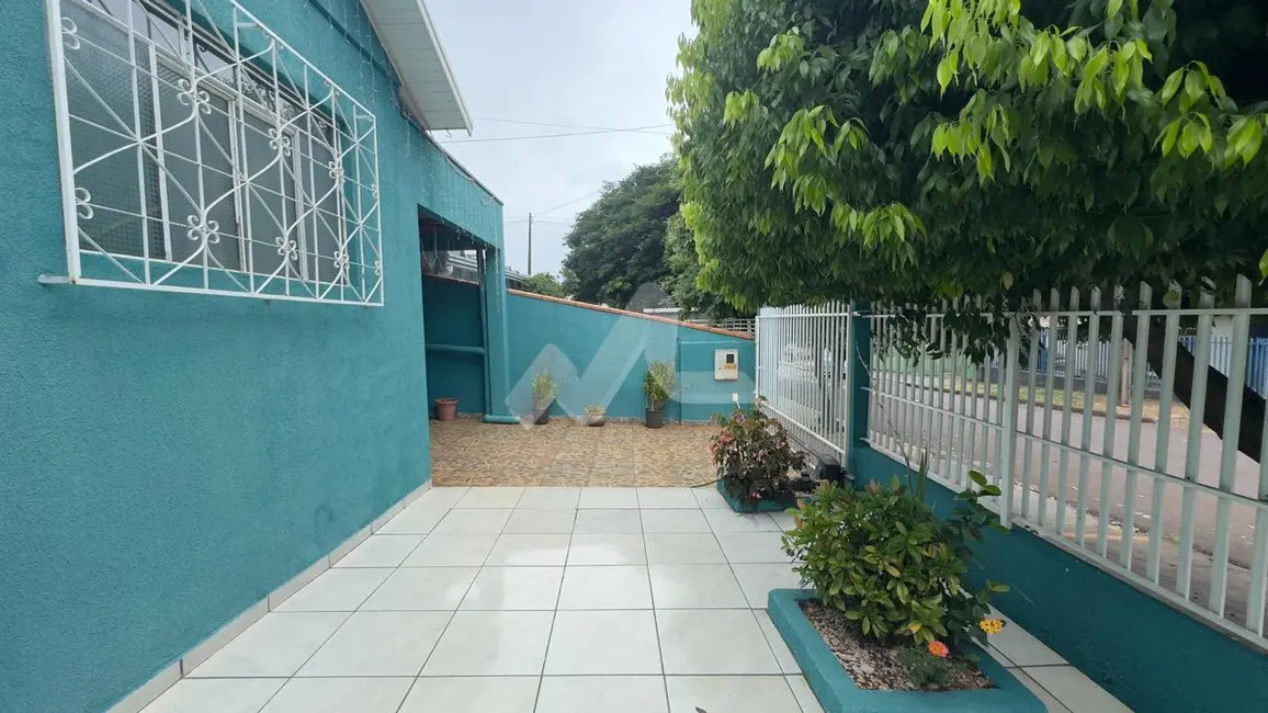 Casa com 3 quartos à venda, 117m2 em Vila Pioneiro, Toledo - PR - imagem 2 Foto 2 de Casa com 3 quartos à venda, 117m2 em Vila Pioneiro, Toledo - PR