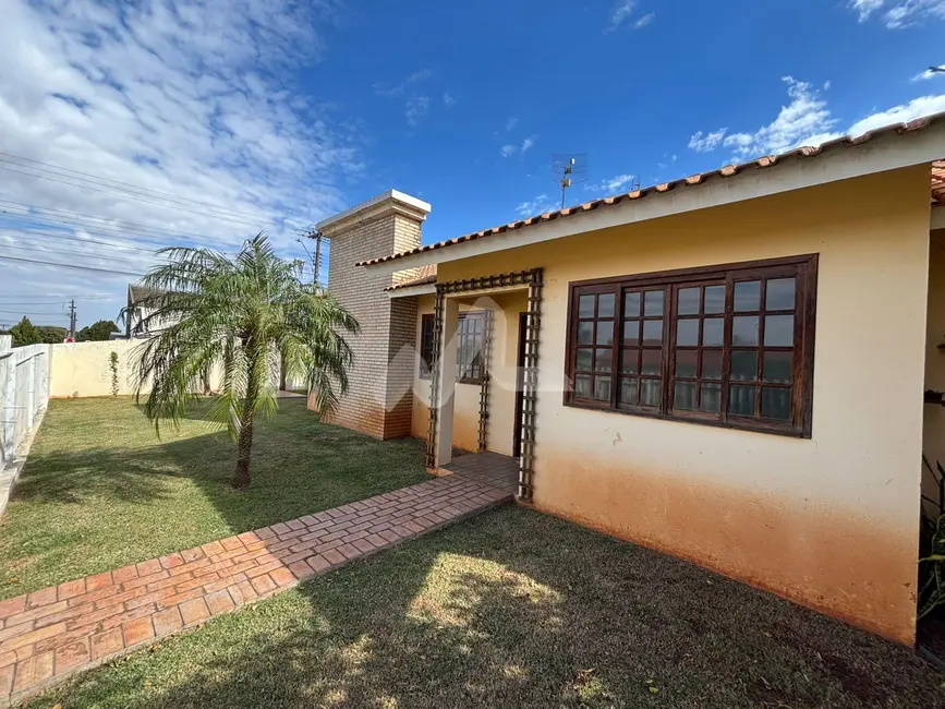 Casa com 3 quartos à venda, 242m2 em Jardim Pancera, Toledo - PR - imagem 8 Foto 8 de Casa com 3 quartos à venda, 242m2 em Jardim Pancera, Toledo - PR