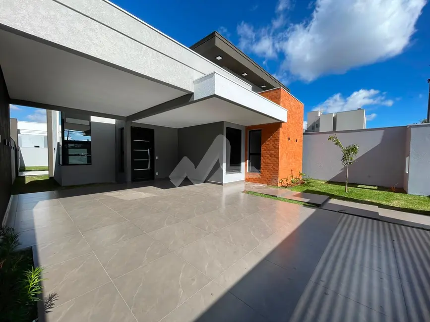 Foto 1 de Casa com 2 quartos à venda, 137m2 em Vila Becker, Toledo - PR