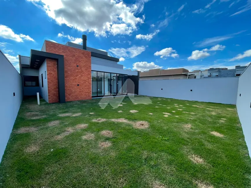Foto 6 de Casa com 2 quartos à venda, 137m2 em Vila Becker, Toledo - PR