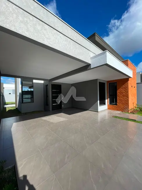 Foto 2 de Casa com 2 quartos à venda, 137m2 em Vila Becker, Toledo - PR