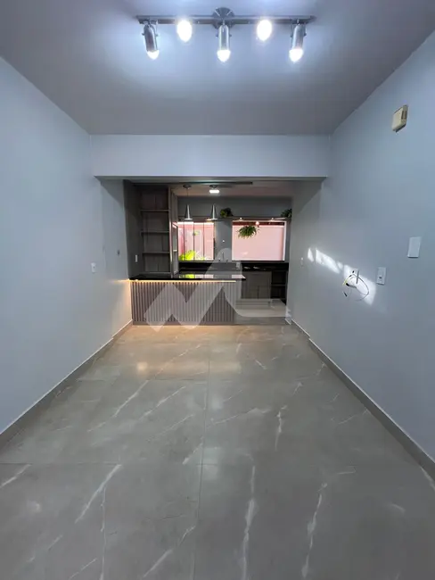 Casa de Condomínio com 2 quartos à venda, 200m2 em Jardim La Salle, Toledo - PR - imagem 5 Foto 5 de Casa de Condomínio com 2 quartos à venda, 200m2 em Jardim La Salle, Toledo - PR