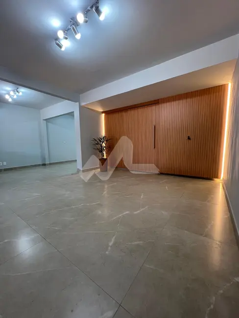 Casa de Condomínio com 2 quartos à venda, 200m2 em Jardim La Salle, Toledo - PR - imagem 1 Foto 1 de Casa de Condomínio com 2 quartos à venda, 200m2 em Jardim La Salle, Toledo - PR