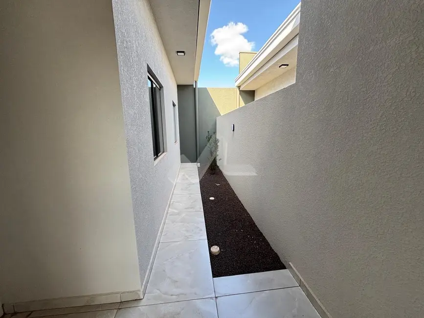 Casa à venda em Pinheirinho, Toledo - PR - imagem 10 Foto 10 de Casa à venda em Pinheirinho, Toledo - PR