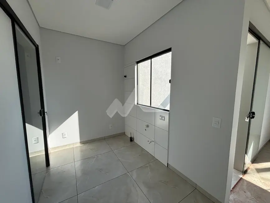 Casa à venda em Pinheirinho, Toledo - PR - imagem 8 Foto 8 de Casa à venda em Pinheirinho, Toledo - PR