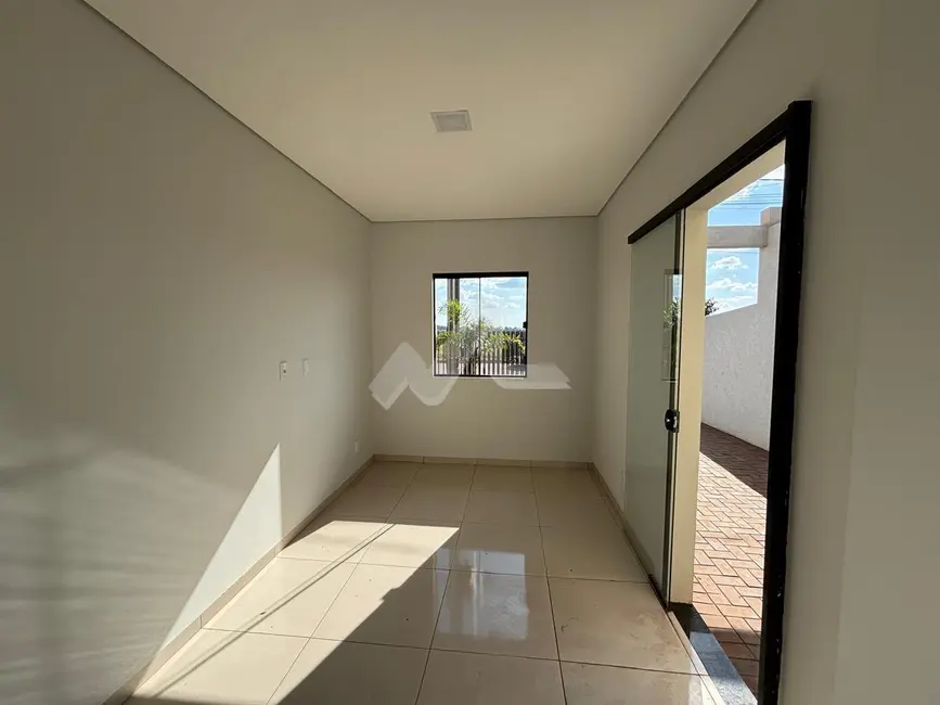 Casa à venda em Pinheirinho, Toledo - PR - imagem 4 Foto 4 de Casa à venda em Pinheirinho, Toledo - PR