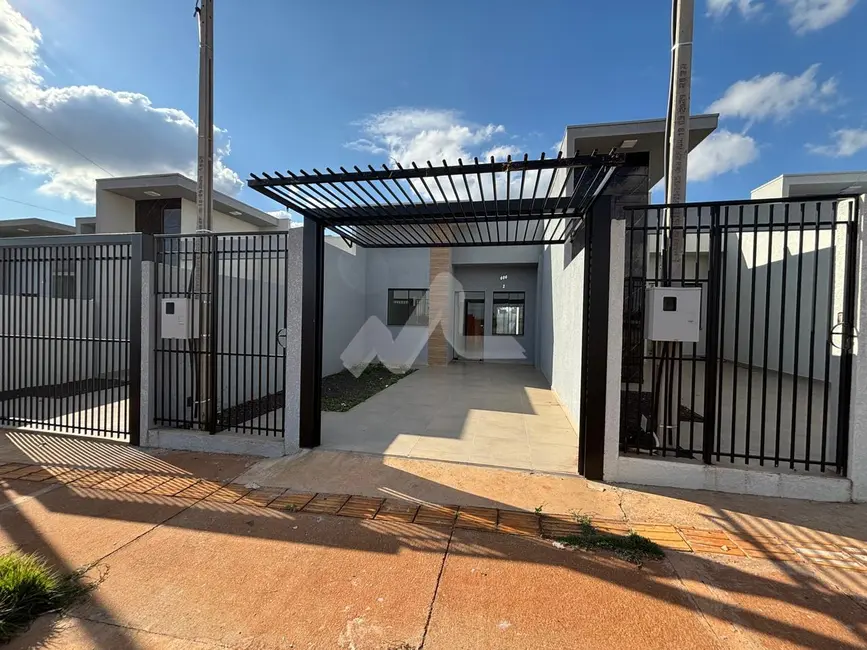 Casa à venda em Pinheirinho, Toledo - PR - imagem 2 Foto 2 de Casa à venda em Pinheirinho, Toledo - PR