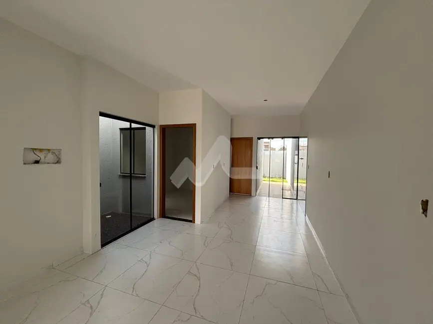 Casa à venda em Pinheirinho, Toledo - PR - imagem 8 Foto 8 de Casa à venda em Pinheirinho, Toledo - PR