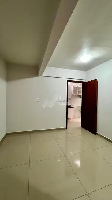 Apartamento com 2 quartos à venda e para alugar, 152m2 em Centro, Toledo - PR - imagem 9 Foto 9 de Apartamento com 2 quartos à venda e para alugar, 152m2 em Centro, Toledo - PR