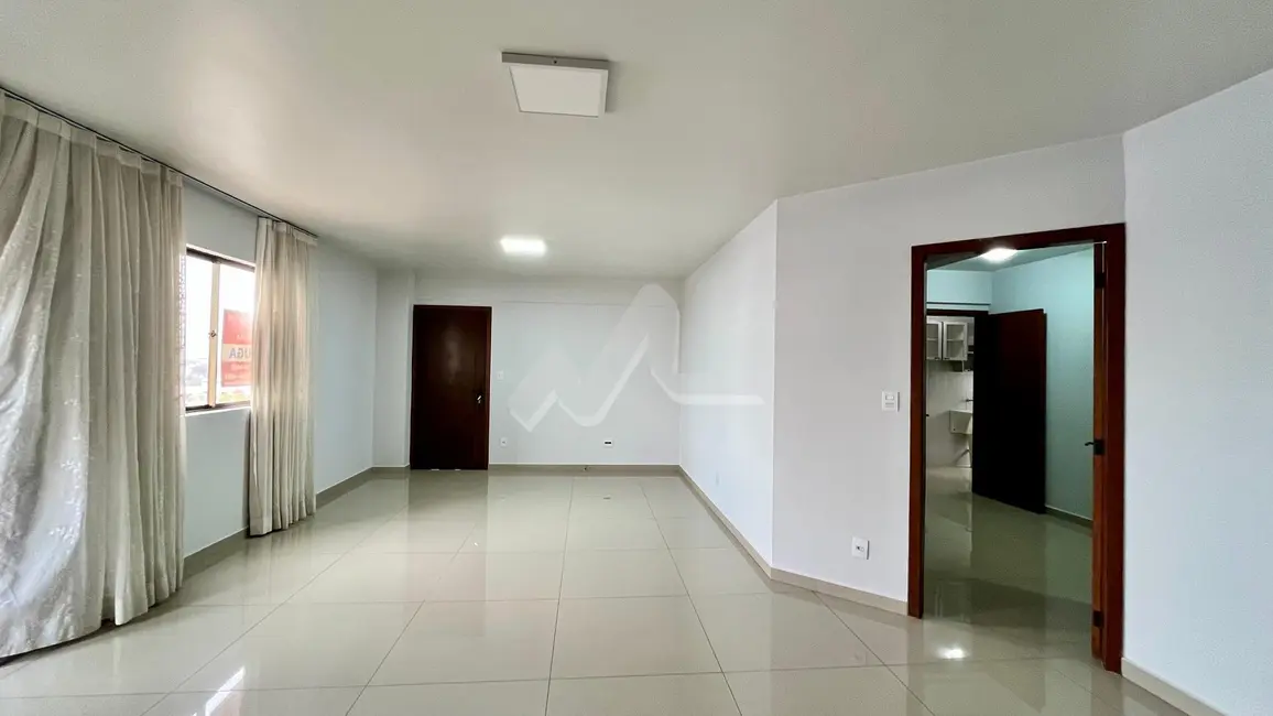 Apartamento com 2 quartos à venda e para alugar, 152m2 em Centro, Toledo - PR - imagem 6 Foto 6 de Apartamento com 2 quartos à venda e para alugar, 152m2 em Centro, Toledo - PR