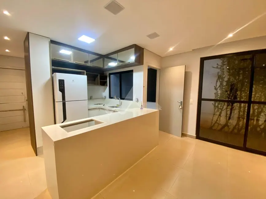 Sobrado à venda, 124m2 em Jardim Gisela, Toledo - PR - imagem 8 Foto 8 de Sobrado à venda, 124m2 em Jardim Gisela, Toledo - PR