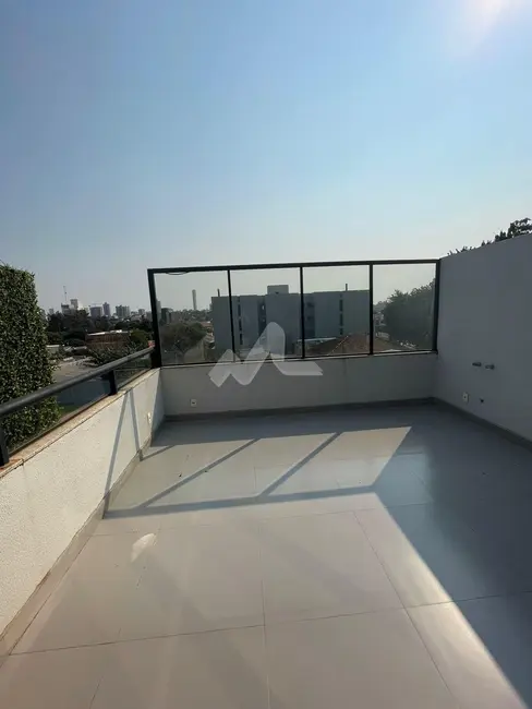 Sobrado à venda, 124m2 em Jardim Gisela, Toledo - PR - imagem 10 Foto 10 de Sobrado à venda, 124m2 em Jardim Gisela, Toledo - PR