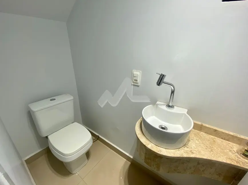 Sobrado à venda, 124m2 em Jardim Gisela, Toledo - PR - imagem 17 Foto 17 de Sobrado à venda, 124m2 em Jardim Gisela, Toledo - PR