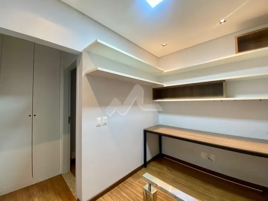 Sobrado à venda, 124m2 em Jardim Gisela, Toledo - PR - imagem 12 Foto 12 de Sobrado à venda, 124m2 em Jardim Gisela, Toledo - PR