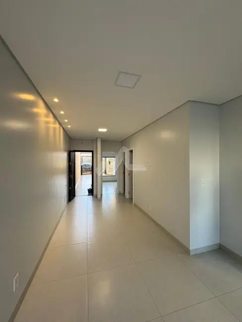 Casa com 1 quarto à venda, 125m2 em Jardim Coopagro, Toledo - PR - imagem 3 Foto 3 de Casa com 1 quarto à venda, 125m2 em Jardim Coopagro, Toledo - PR