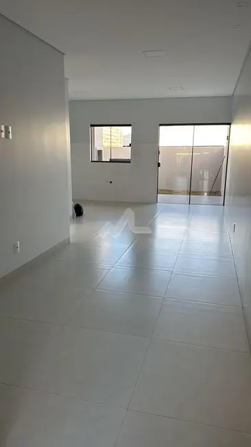 Casa com 1 quarto à venda, 125m2 em Jardim Coopagro, Toledo - PR - imagem 5 Foto 5 de Casa com 1 quarto à venda, 125m2 em Jardim Coopagro, Toledo - PR