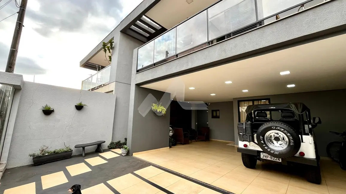 Sobrado com 2 quartos à venda, 208m2 em Tocantins, Toledo - PR - imagem 4 Foto 4 de Sobrado com 2 quartos à venda, 208m2 em Tocantins, Toledo - PR