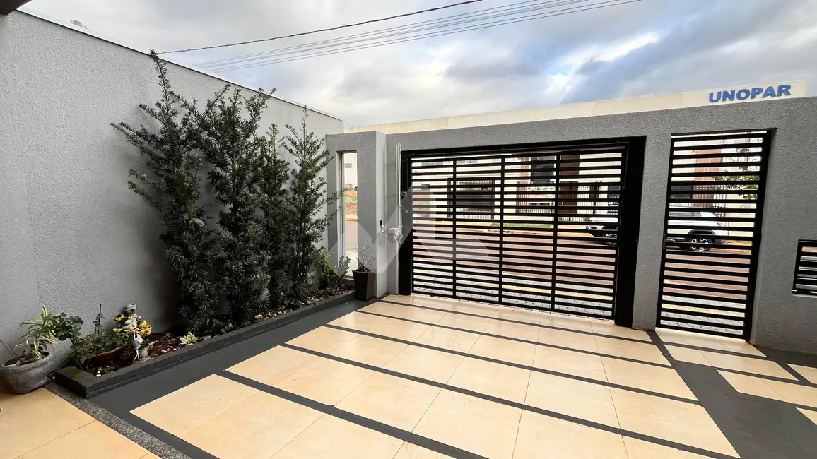 Sobrado com 2 quartos à venda, 208m2 em Tocantins, Toledo - PR - imagem 3 Foto 3 de Sobrado com 2 quartos à venda, 208m2 em Tocantins, Toledo - PR