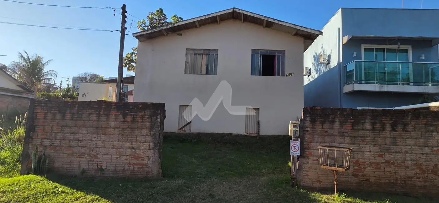 Casa à venda, 80m2 em Centro, Toledo - PR - imagem 3 Foto 3 de Casa à venda, 80m2 em Centro, Toledo - PR