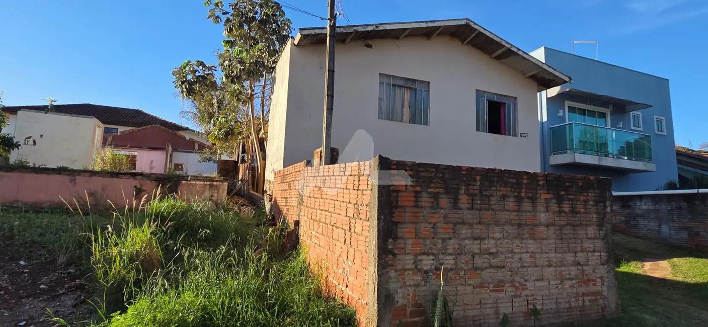 Casa à venda, 80m2 em Centro, Toledo - PR - imagem 4 Foto 4 de Casa à venda, 80m2 em Centro, Toledo - PR