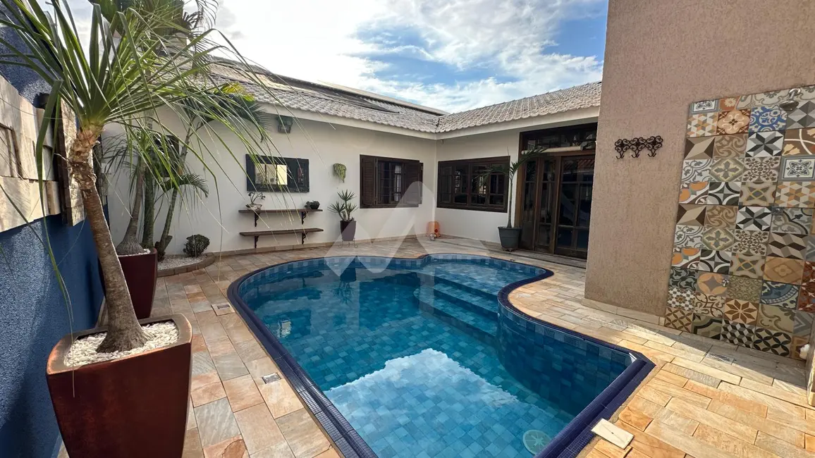 Casa à venda em Jardim Gisela, Toledo - PR - imagem 15 Foto 15 de Casa à venda em Jardim Gisela, Toledo - PR