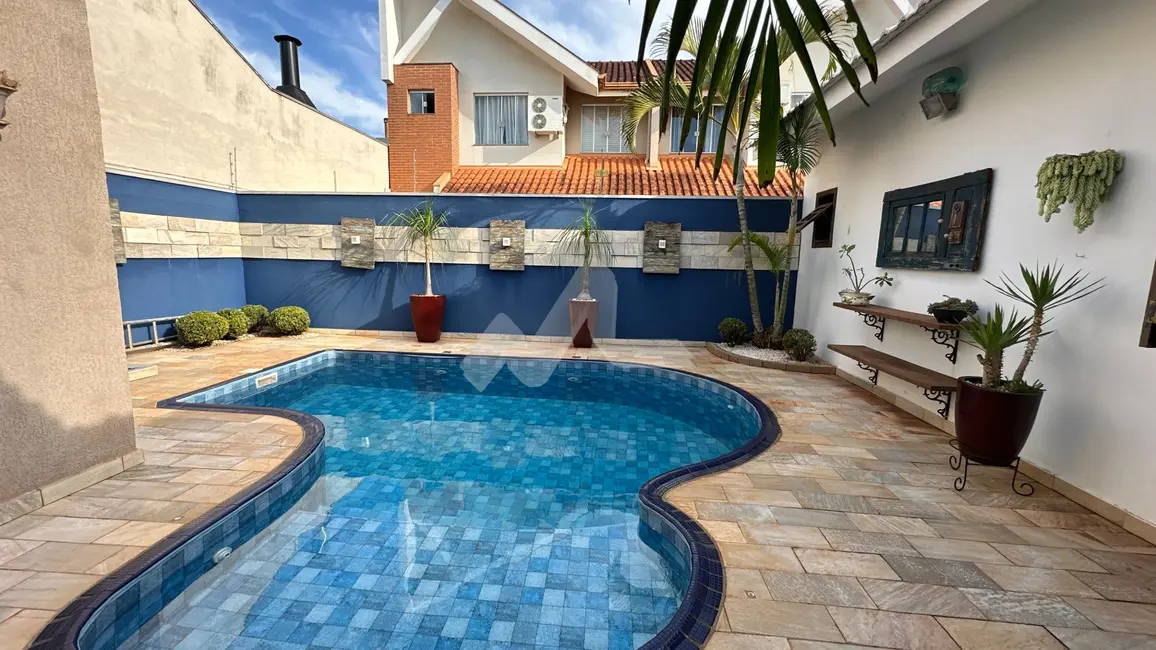 Casa à venda em Jardim Gisela, Toledo - PR - imagem 17 Foto 17 de Casa à venda em Jardim Gisela, Toledo - PR