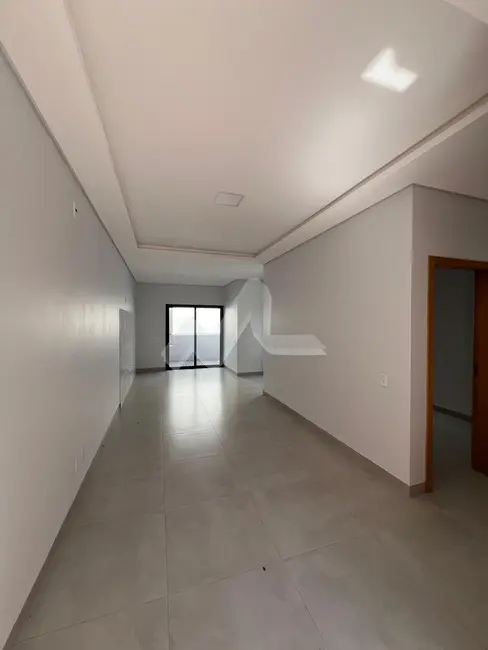 Casa com 1 quarto à venda, 64m2 em Vila Becker, Toledo - PR - imagem 4 Foto 4 de Casa com 1 quarto à venda, 64m2 em Vila Becker, Toledo - PR