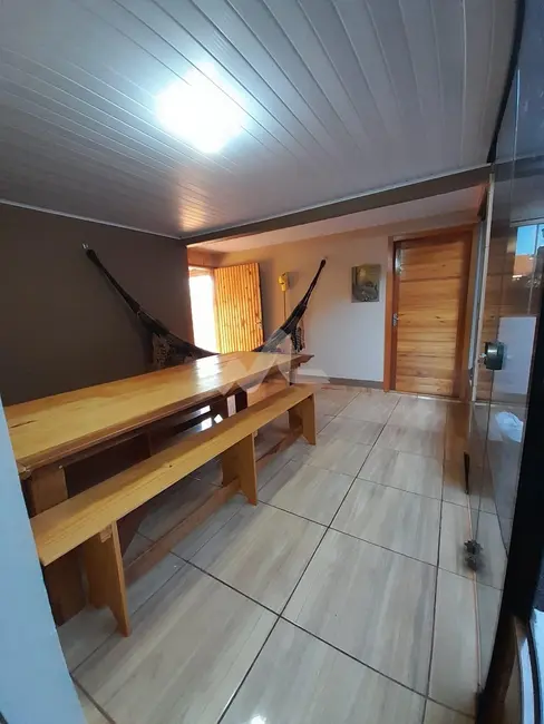 Casa à venda em Toledo - PR - imagem 6 Foto 6 de Casa à venda em Toledo - PR