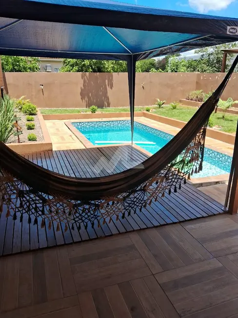 Casa à venda em Toledo - PR - imagem 1 Foto 1 de Casa à venda em Toledo - PR