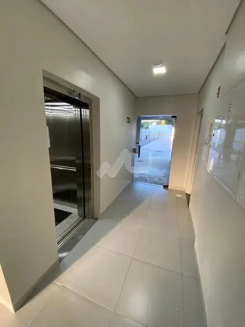 Apartamento com 2 quartos para alugar, 76m2 em Jardim Porto Alegre, Toledo - PR - imagem 5 Foto 5 de Apartamento com 2 quartos para alugar, 76m2 em Jardim Porto Alegre, Toledo - PR