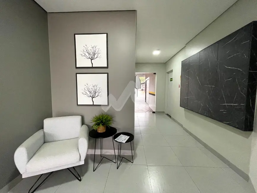 Apartamento com 2 quartos para alugar, 76m2 em Jardim Porto Alegre, Toledo - PR - imagem 4 Foto 4 de Apartamento com 2 quartos para alugar, 76m2 em Jardim Porto Alegre, Toledo - PR