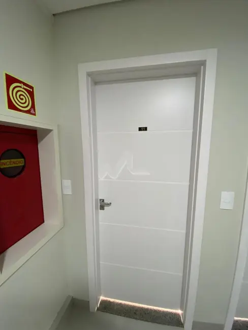 Apartamento com 2 quartos para alugar, 76m2 em Jardim Porto Alegre, Toledo - PR - imagem 8 Foto 8 de Apartamento com 2 quartos para alugar, 76m2 em Jardim Porto Alegre, Toledo - PR