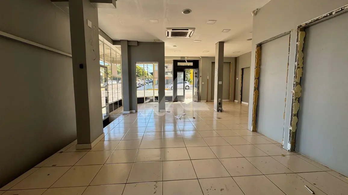 Sala Comercial para alugar, 70m2 em Centro, Toledo - PR - imagem 4 Foto 4 de Sala Comercial para alugar, 70m2 em Centro, Toledo - PR
