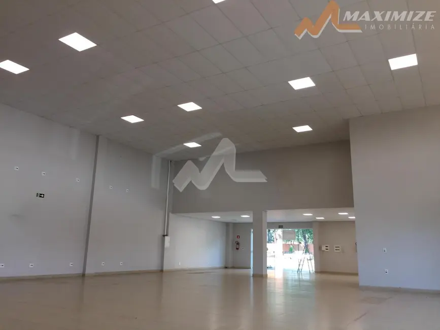 Foto 6 de Sala Comercial para alugar, 380m2 em Vila Becker, Toledo - PR