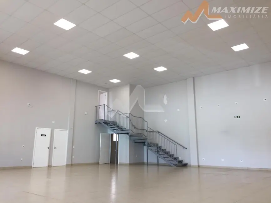 Foto 5 de Sala Comercial para alugar, 380m2 em Vila Becker, Toledo - PR