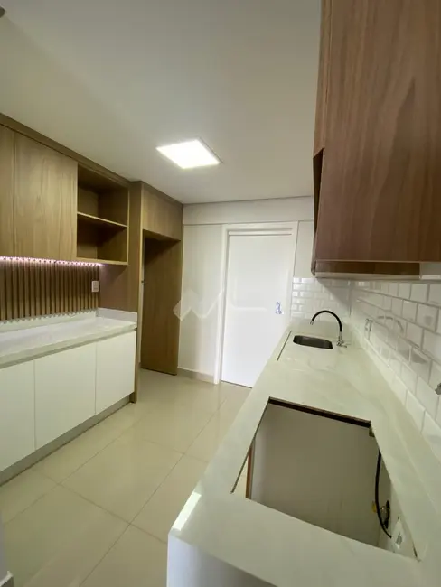 Foto 5 de Apartamento com 2 quartos à venda, 86m2 em Vila Industrial, Toledo - PR