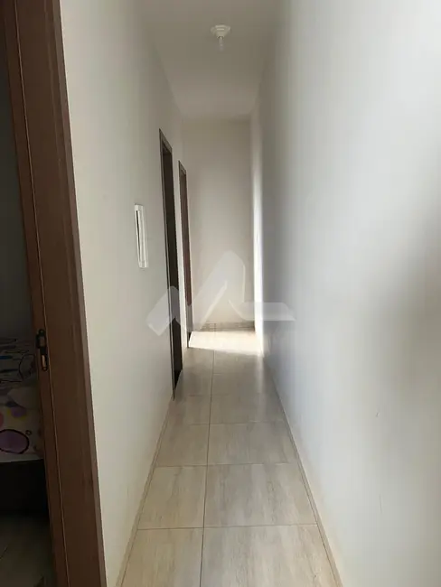 Casa com 2 quartos à venda, 51m2 em Pinheirinho, Toledo - PR - imagem 6 Foto 6 de Casa com 2 quartos à venda, 51m2 em Pinheirinho, Toledo - PR